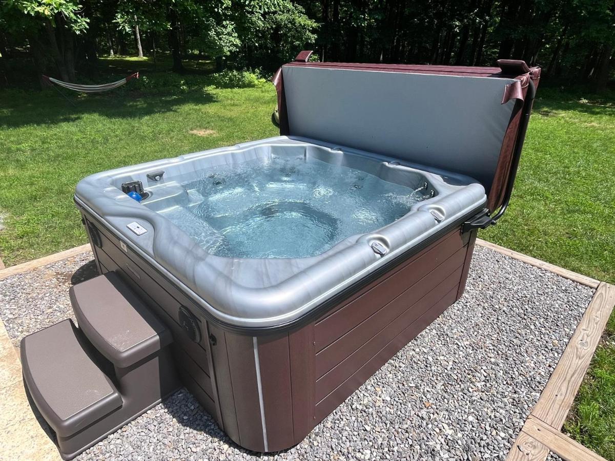 Ski Chalet W-Hot Tub, Only 3 Min To Sunday River Ski Lifts! เบเธล ภายนอก รูปภาพ